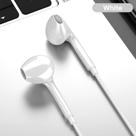Universal Earphones Are Suitable For Ear Type